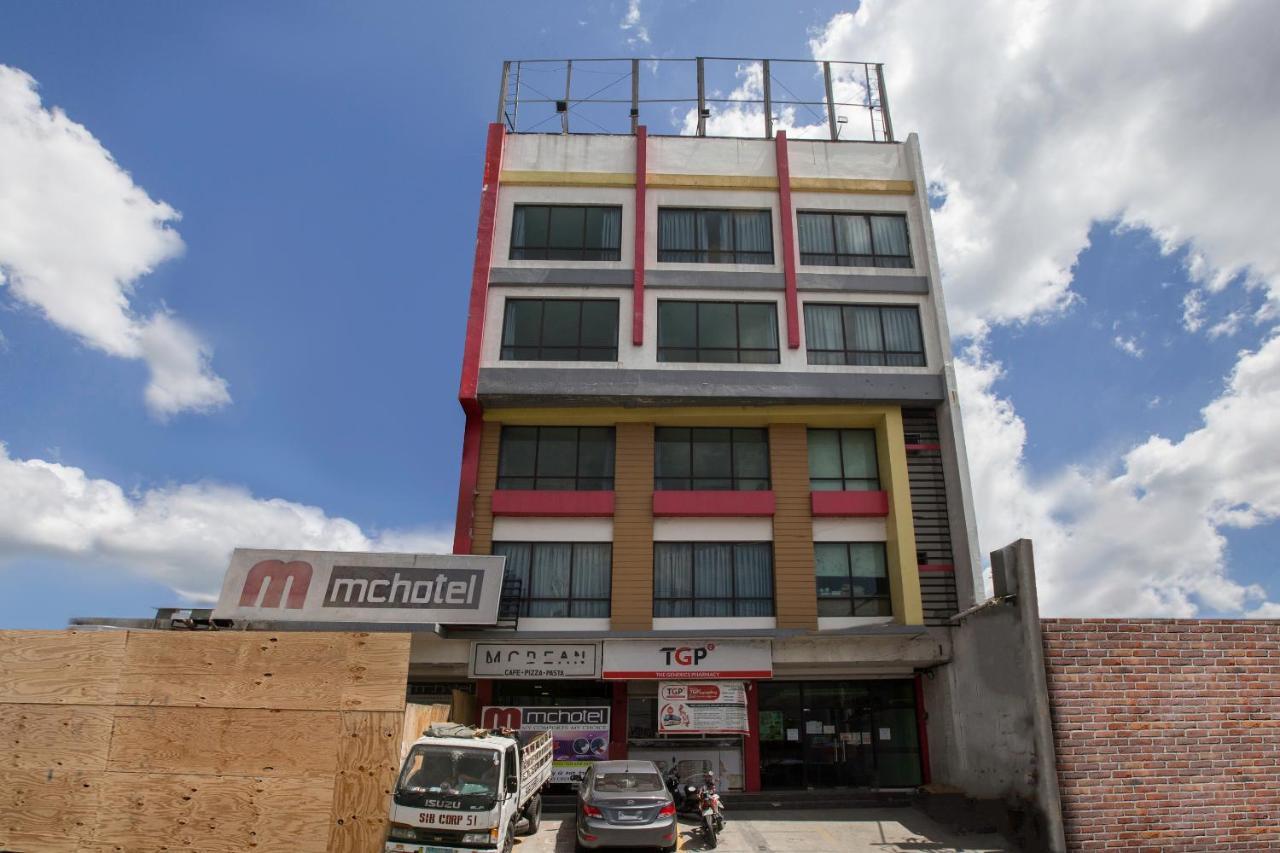 Oyo 666 Mc Hotel Fairview Ciudad Quezon Exterior foto